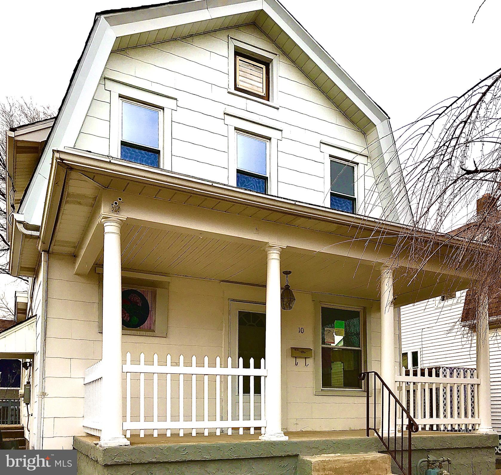 10 West Chelton Road Brookhaven, PA 19015 - Photo 2 of 32 Gallery Image 2