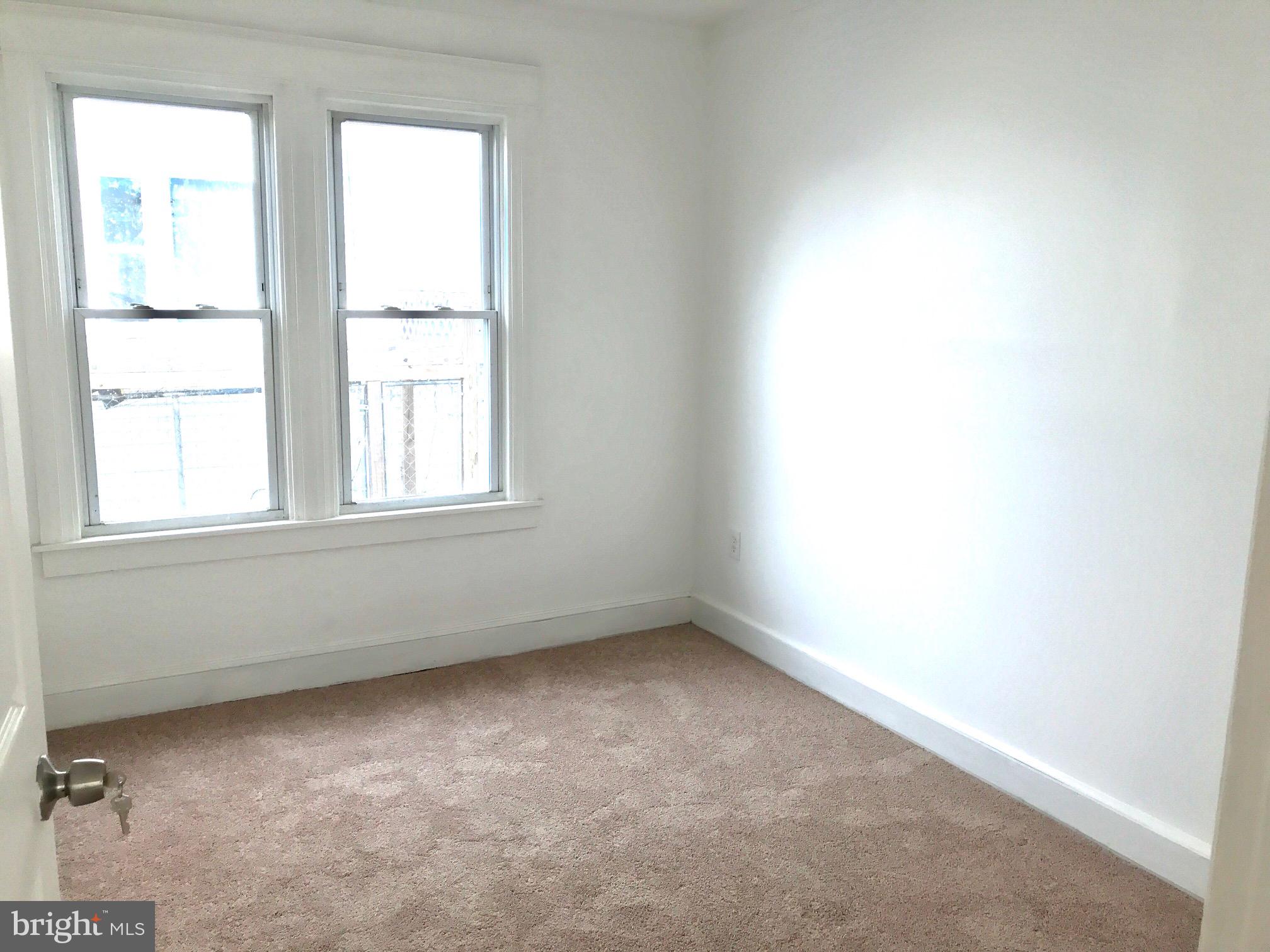 10 West Chelton Road Brookhaven, PA 19015 - Photo 21 of 32 First floor bedroom
