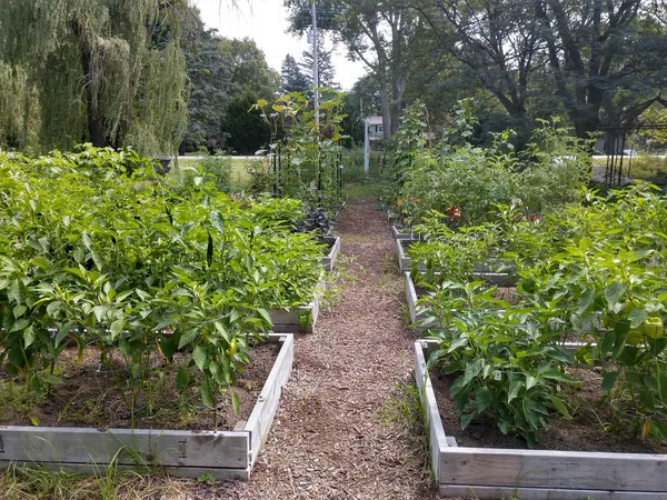 $789,000 | 2S720 Nelson Lake Road, Batavia, IL 60510