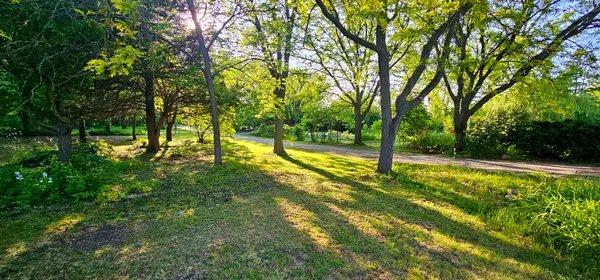 $789,000 | 2S720 Nelson Lake Road, Batavia, IL 60510