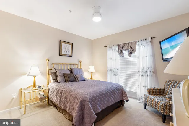 $525,000 | 222 Clubside Drive, Unit 261, Taneytown, MD 21787