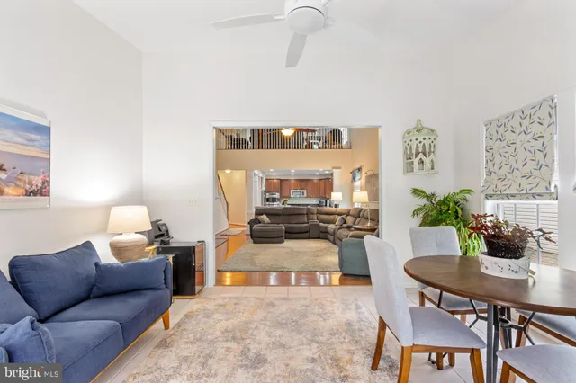 $525,000 | 222 Clubside Drive, Unit 261, Taneytown, MD 21787