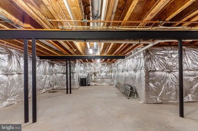 $525,000 | 222 Clubside Drive, Unit 261, Taneytown, MD 21787