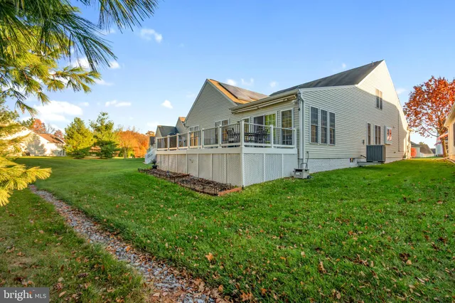 $525,000 | 222 Clubside Drive, Unit 261, Taneytown, MD 21787