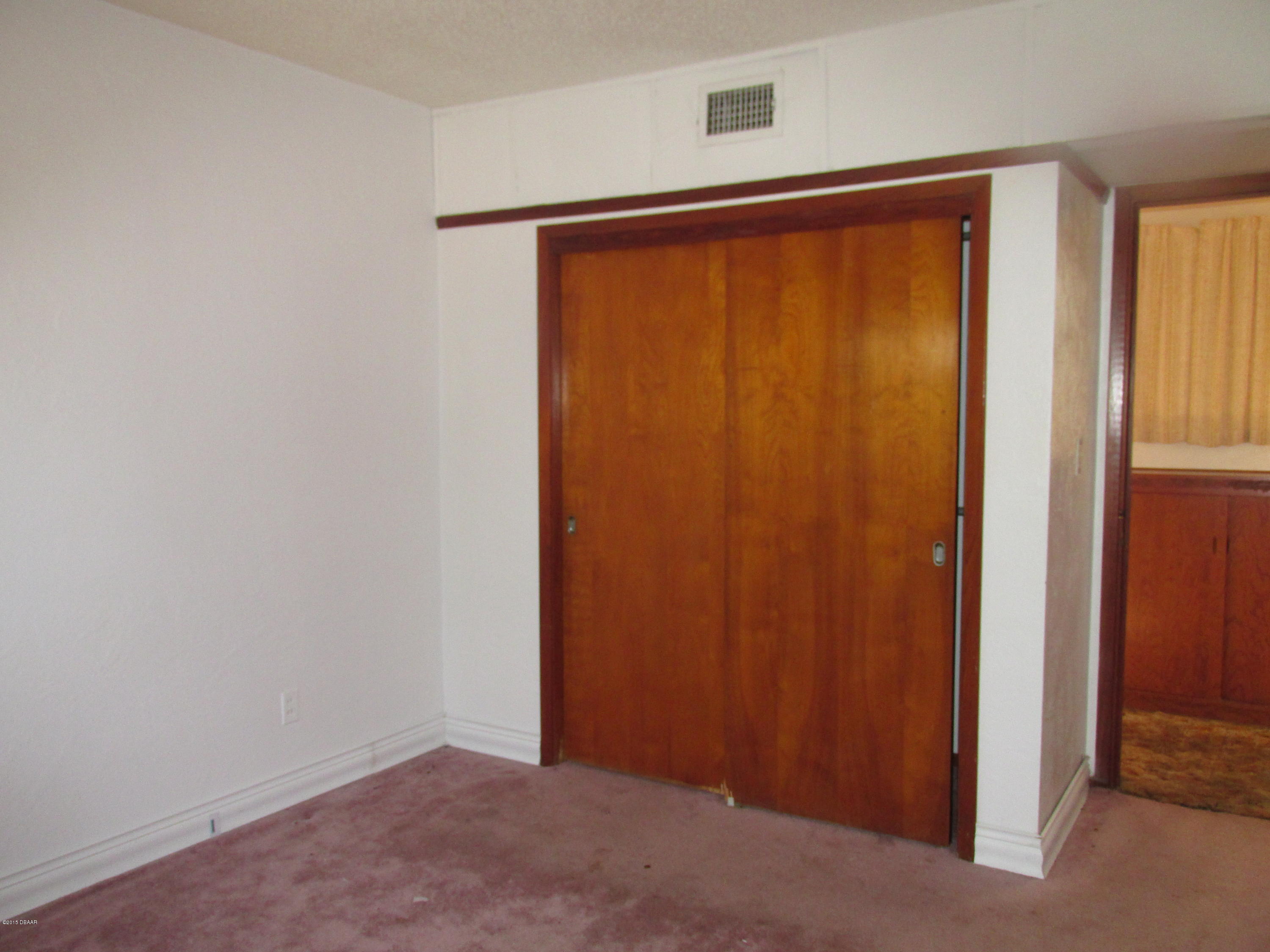 1501 Cres Ridge Road Daytona Beach, FL 32118 - Photo 20 of 31 .