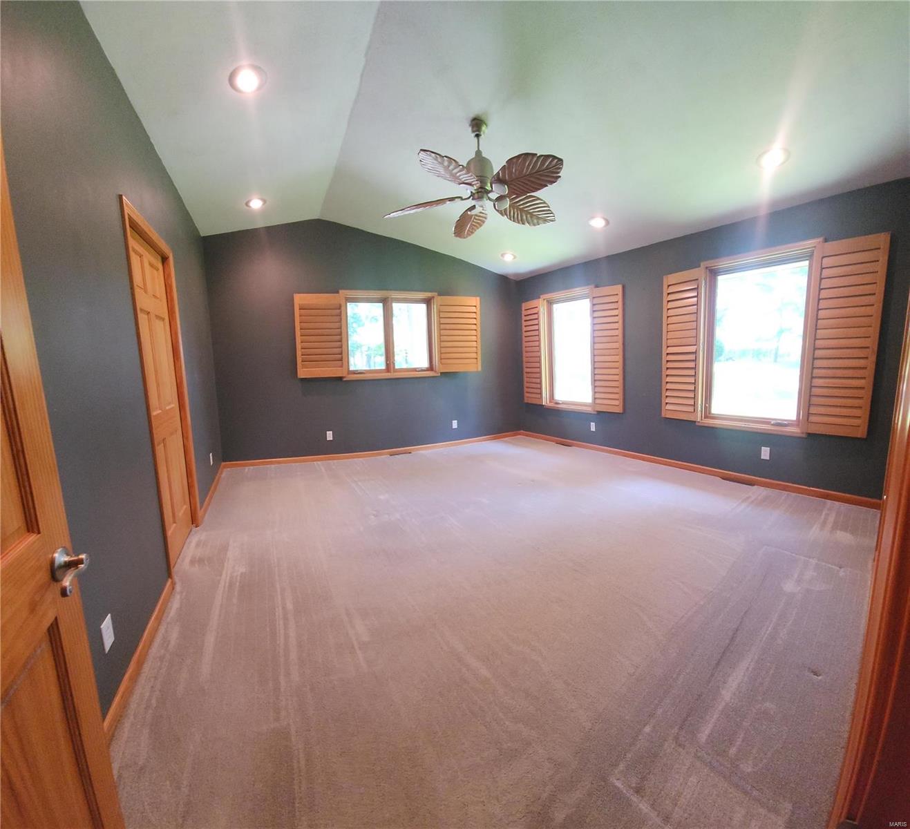 7806 Runyon Road Edwardsville, IL 62025 - Photo 5 of 28