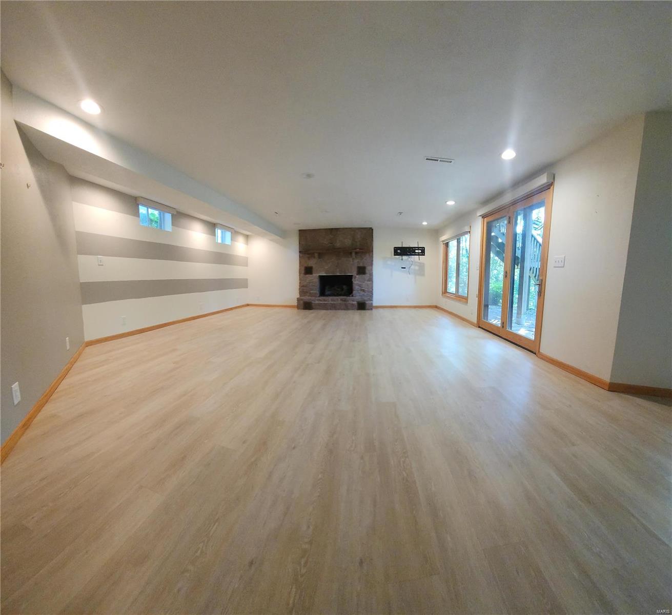 7806 Runyon Road Edwardsville, IL 62025 - Photo 9 of 28