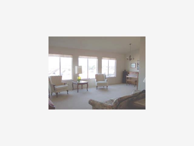 711 Donald Drive Ridgemark, CA 95023 - Photo 3 of 9 Gallery Image 3