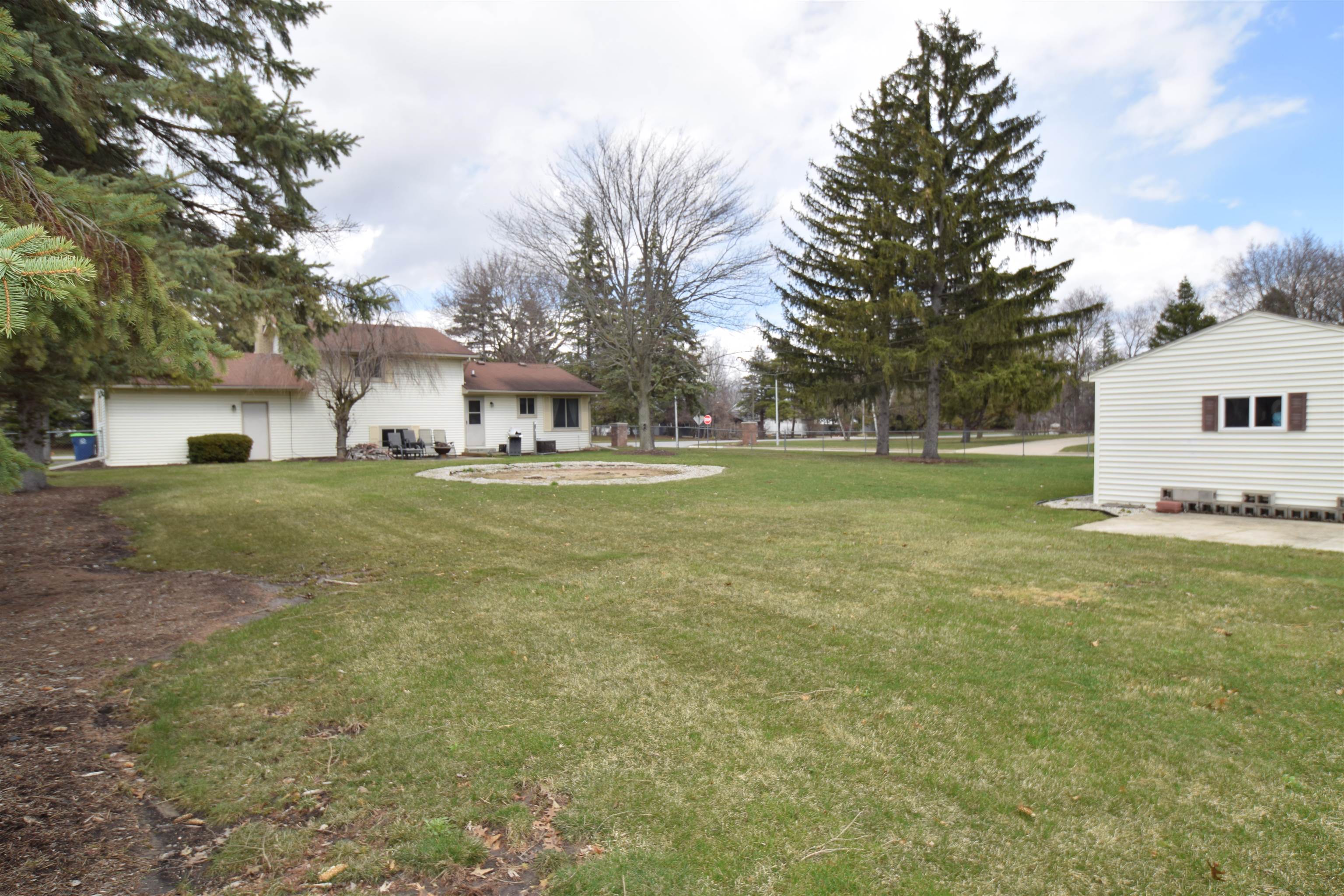 4959 McCarty Road Saginaw, MI 48603 - Photo 32 of 36 Gallery Image 32