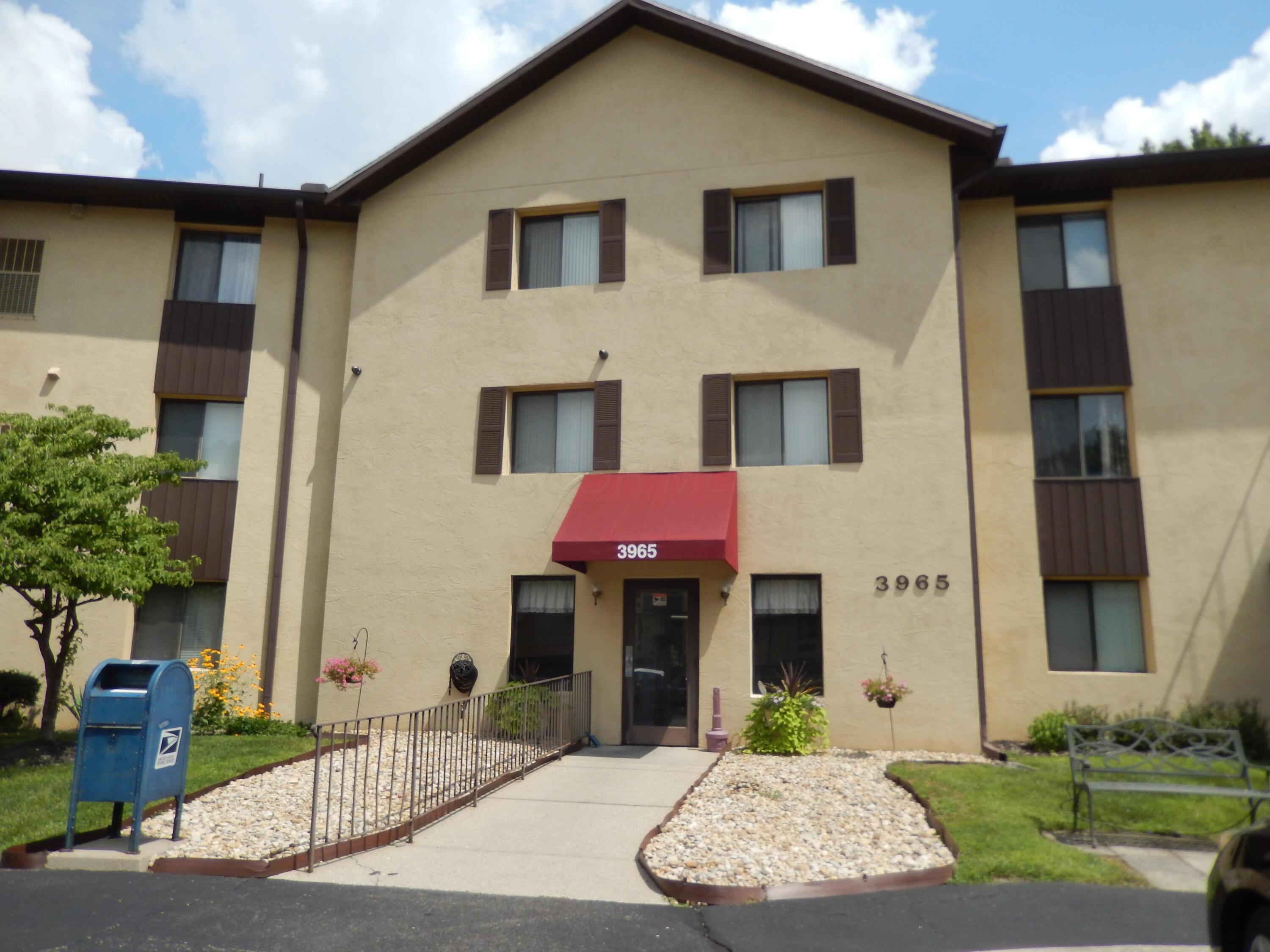3965 Karl Road, Unit 208 Columbus, OH 43224 - Photo 1 of 30 Front entry