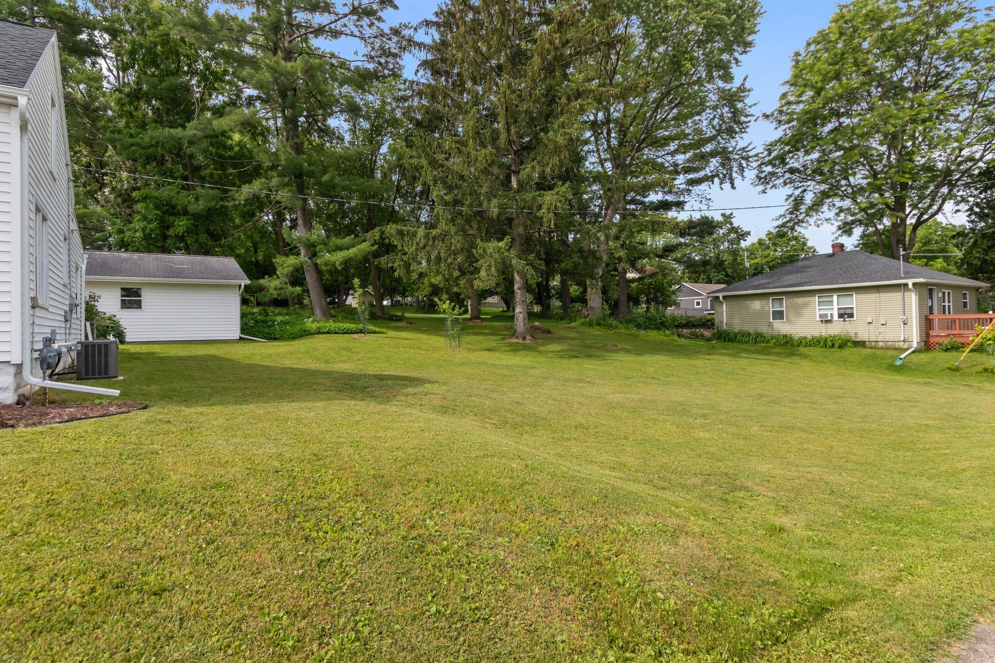190 Division Street Iola, WI 54945 - Photo 34 of 40