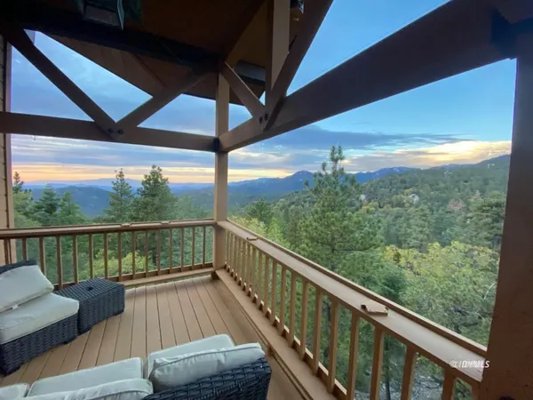 $1,100,000 | 53025 Cedar Crest Drive, Pine Cove, CA 92549