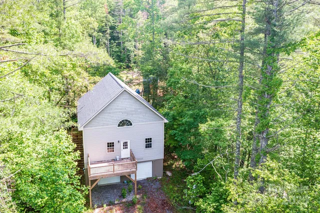 $335,000 | 109 Tumblebug Trail Road, Flat Rock, NC 28731