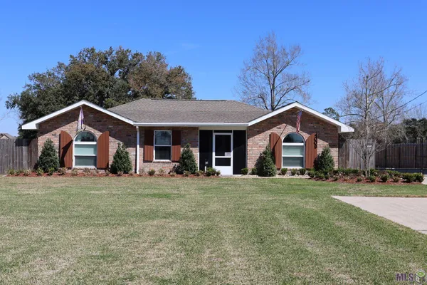 $375,000 | 4009 Country Drive, Bourg, LA 70343