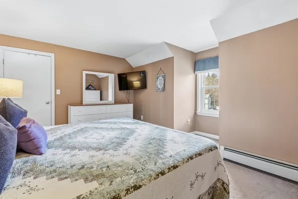 $625,000 | 158 Tina Drive, Pembroke, NH 03275