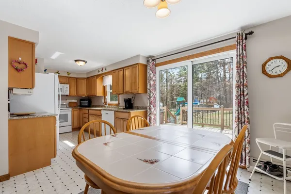 $625,000 | 158 Tina Drive, Pembroke, NH 03275