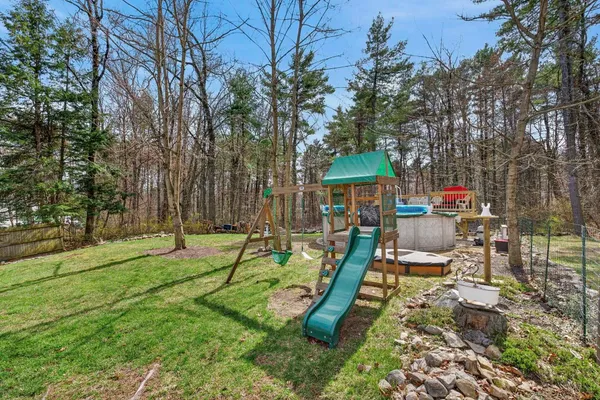 $625,000 | 158 Tina Drive, Pembroke, NH 03275