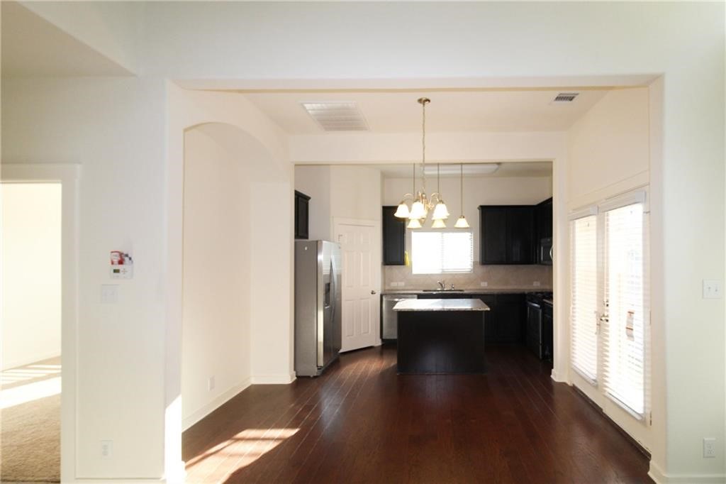 2101 Rivers Edge Way, Unit 21 Austin, TX 78741 - Photo 5 of 16