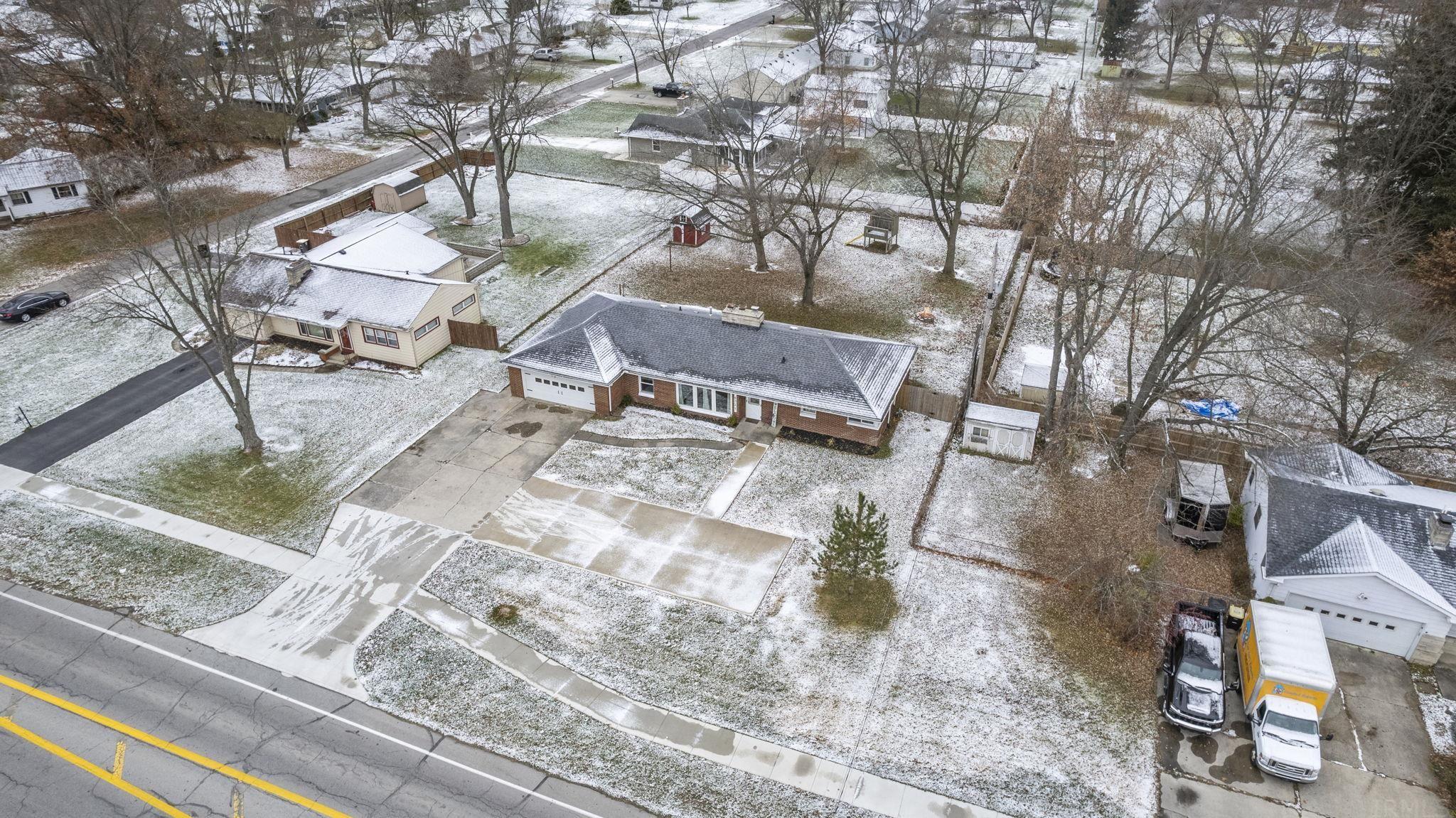 4321 Reed Road Fort Wayne, IN 46815 - Photo 3 of 31 Gallery Image 3