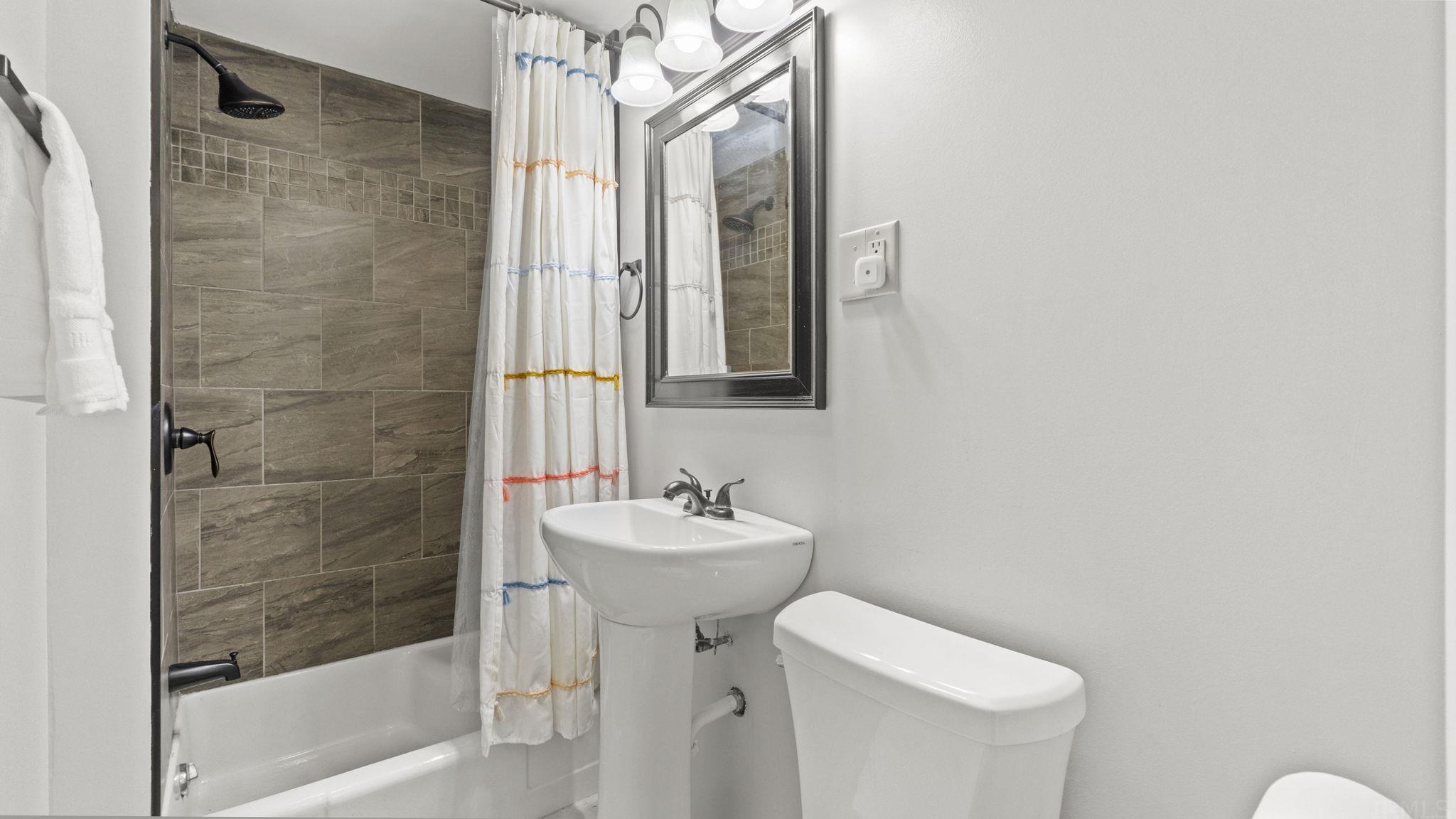 4321 Reed Road Fort Wayne, IN 46815 - Photo 10 of 31 Gallery Image 10