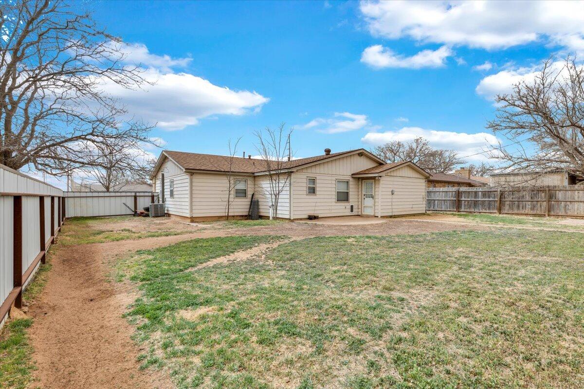 4802 54th Street Lubbock, TX 79414 - Photo 25 of 27 a house view with a backyard space