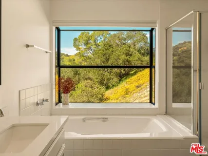 $1,399,999 | 3418 Dorothy Road, Topanga, CA 90290