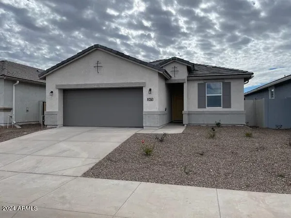 $2,150 | 2471 West Shanley Avenue, Apache Junction, AZ 85120