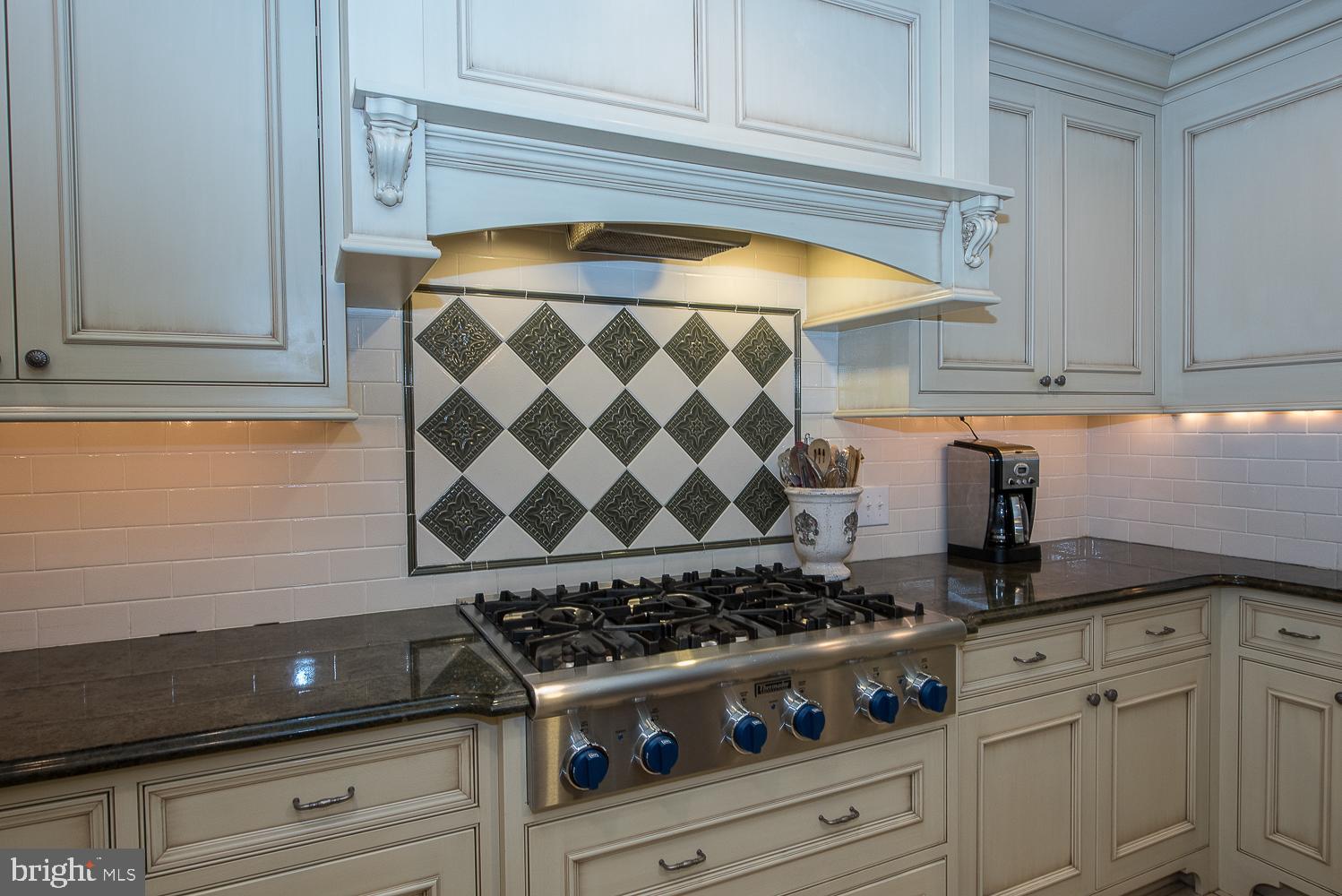 1206 Lakemont Road Villanova, PA 19085 - Photo 11 of 42