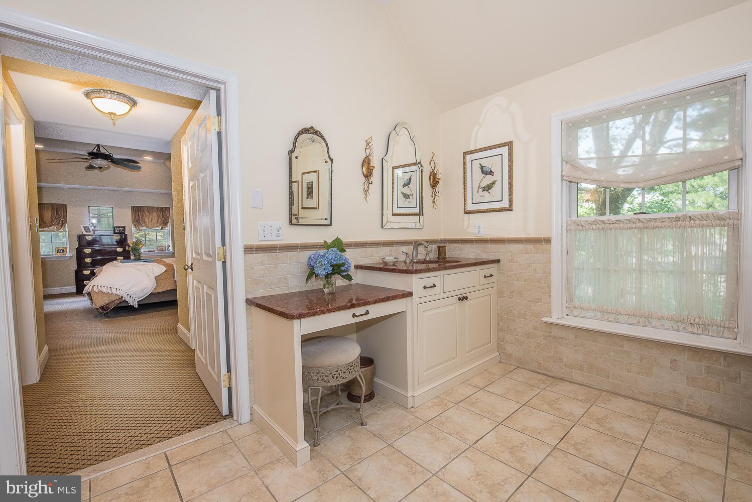 1206 Lakemont Road Villanova, PA 19085 - Photo 20 of 42