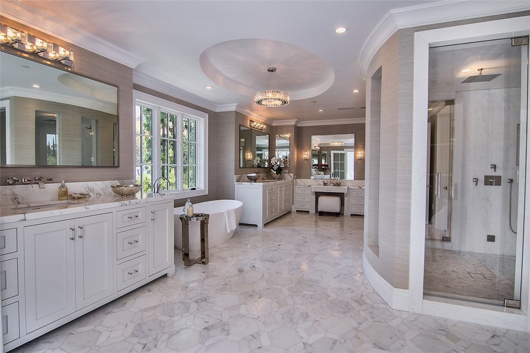 5546 Jed Smith Road Hidden Hills, CA 91302 - Photo 29 of 73 Master Bath