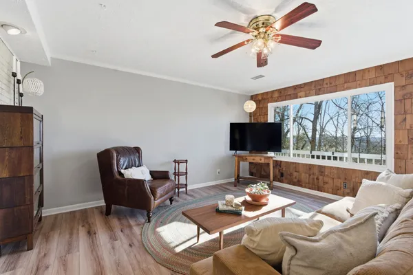 $389,900 | 1030 Pine Bluff Road, Kingston Springs, TN 37082