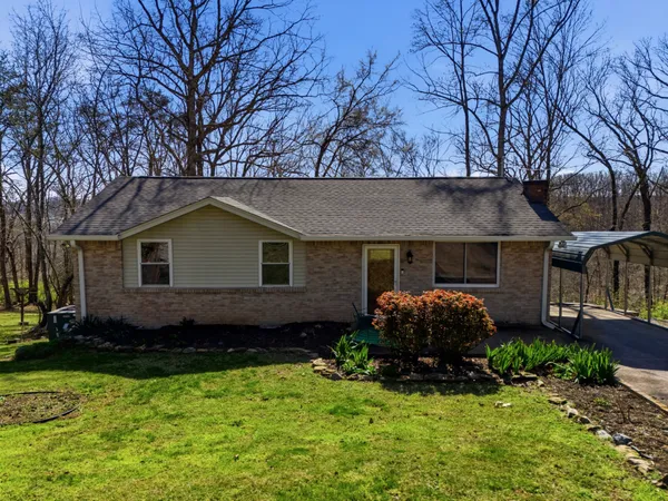 $389,900 | 1030 Pine Bluff Road, Kingston Springs, TN 37082