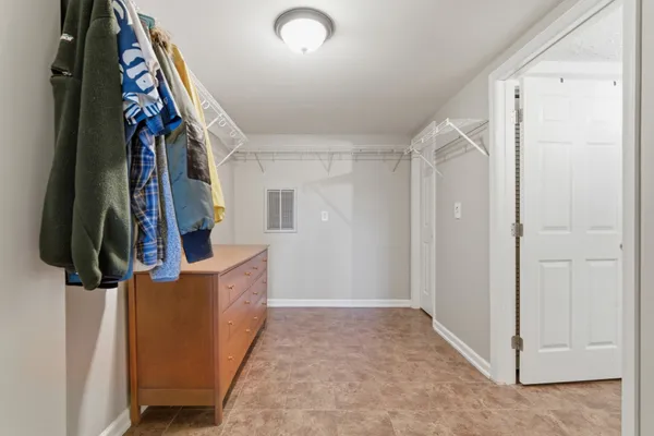 $389,900 | 1030 Pine Bluff Road, Kingston Springs, TN 37082