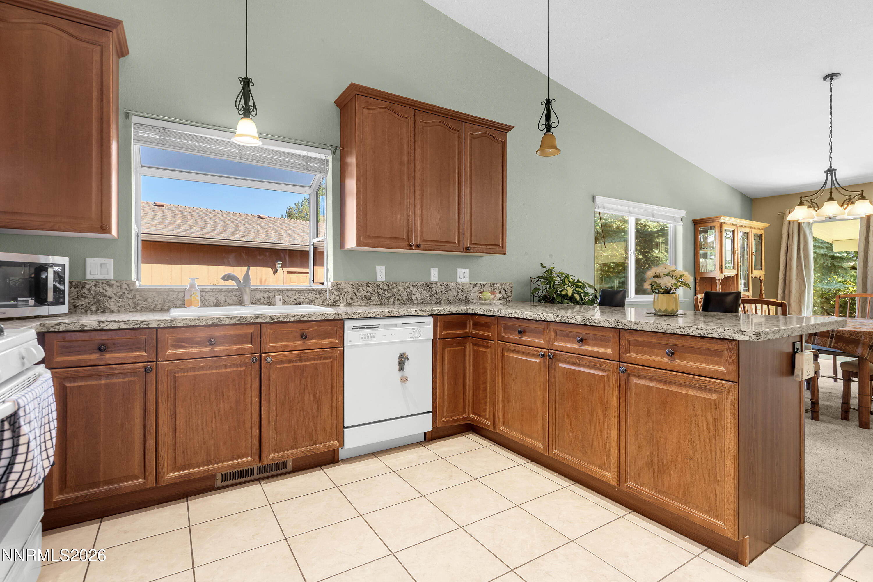 3445 Thornhill Court Reno, NV 89509 - Photo 15 of 53 Thornhill3445-011