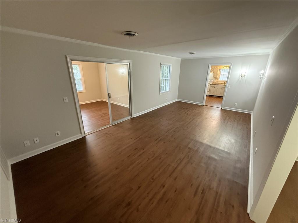 105 Westgate Circle, Unit D Winston-Salem, NC 27106 - Photo 3 of 11