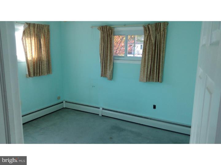 22 Queens Bridge Road Levittown, PA 19057 - Photo 6 of 14 Bedroom 2