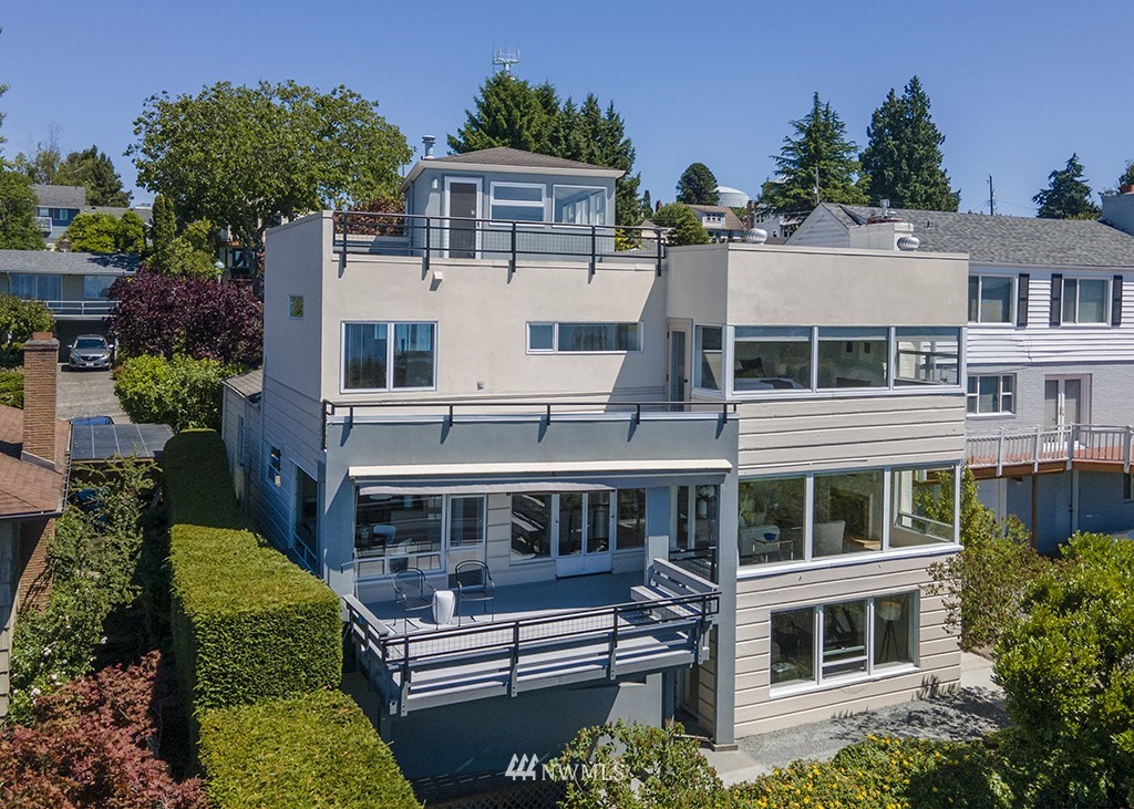 6761 38th Avenue Southwest Seattle, WA 98126 - Photo 1 of 40 Gallery Image 1