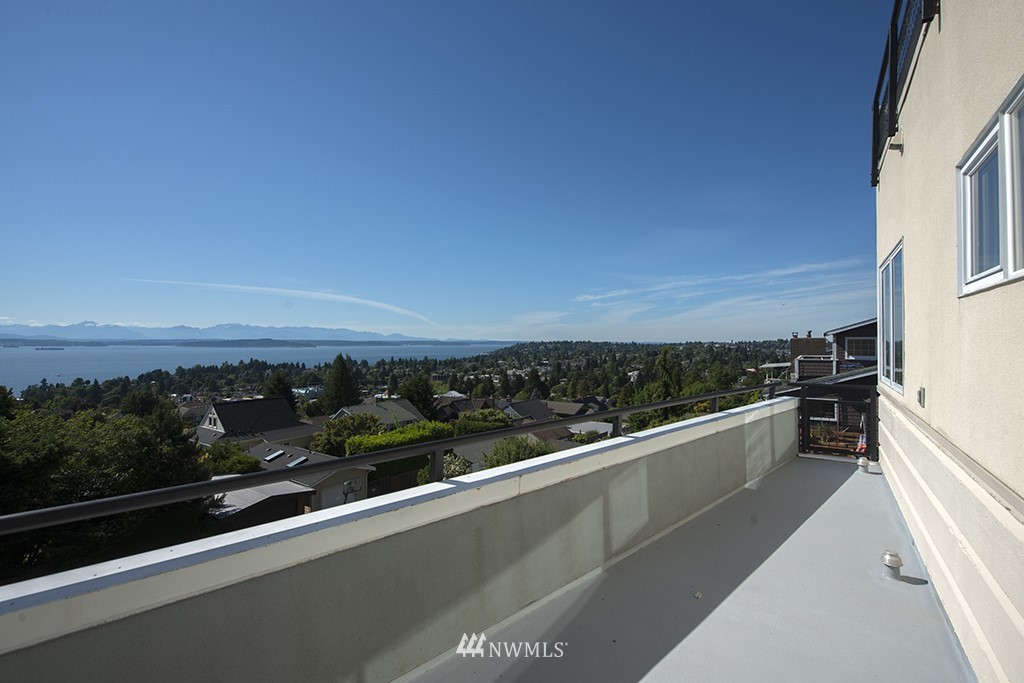 6761 38th Avenue Southwest Seattle, WA 98126 - Photo 21 of 40 Gallery Image 21