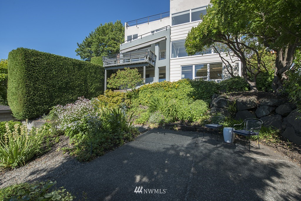 6761 38th Avenue Southwest Seattle, WA 98126 - Photo 39 of 40 Gallery Image 39