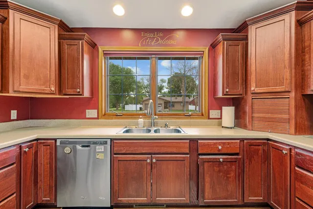 $449,900 | 29107 Danel Avenue, Randolph, MN 55065