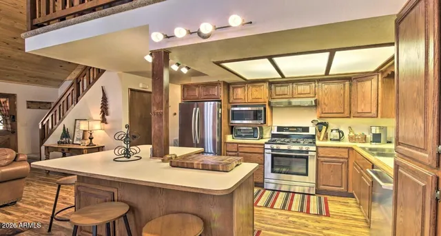 $479,900 | 3361 Whispering Pine Drive, Overgaard, AZ 85933