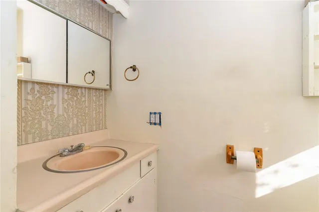 $230,000 | 488 County Road 1600, Clifton, TX 76634