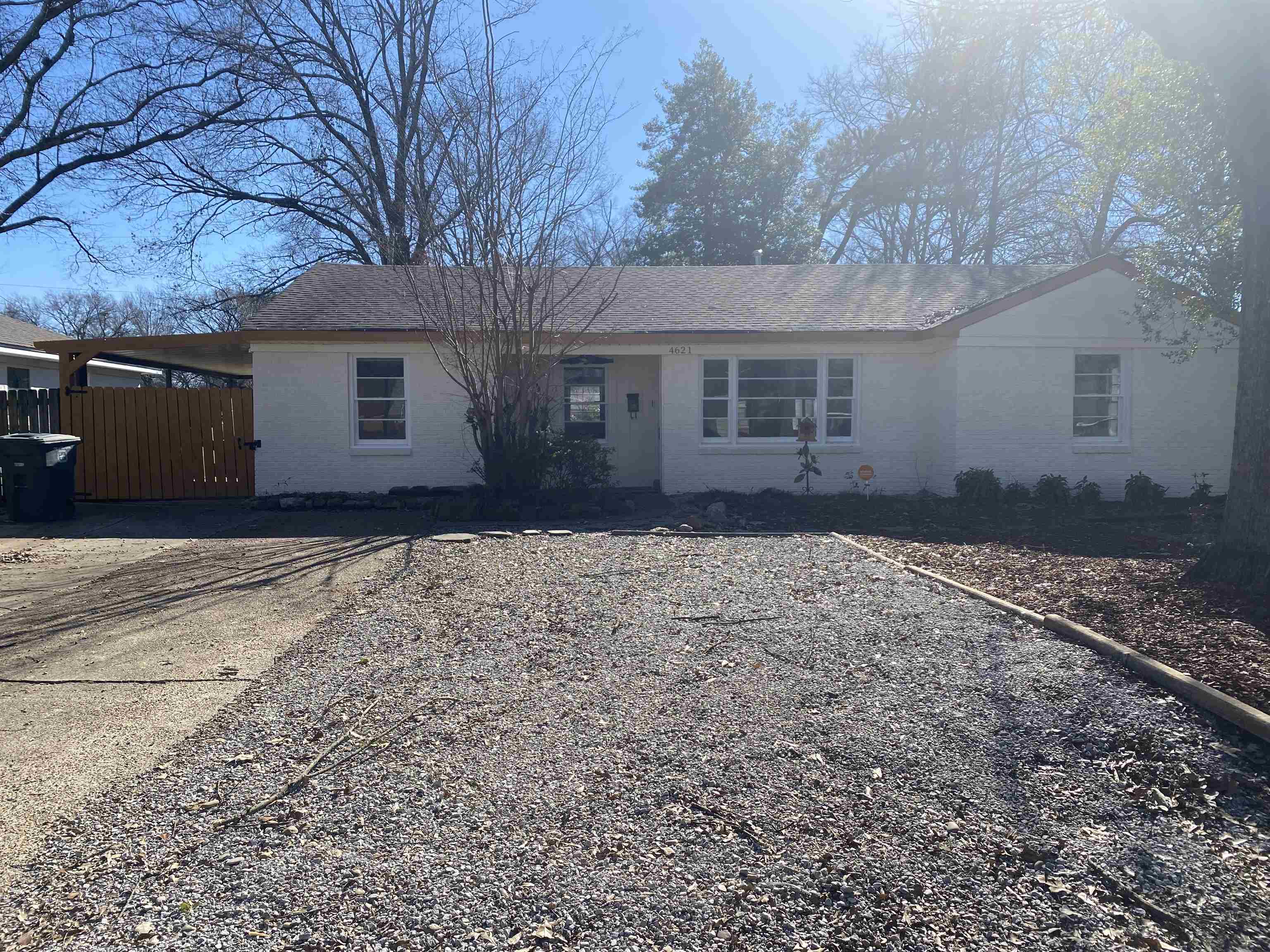 4621 Boyce Road Memphis, TN 38117 - Photo 3 of 25 front view of a house with a yard