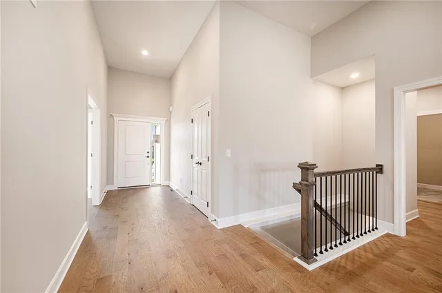 $530,000 | 10101 North Oakland Avenue, Kansas City, MO 64157