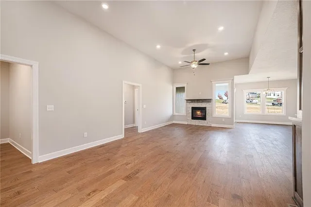 $530,000 | 10101 North Oakland Avenue, Kansas City, MO 64157