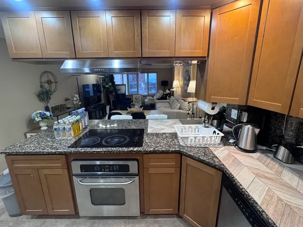 $2,150 | 801 South Plymouth Court, Unit 805, Chicago, IL 60605