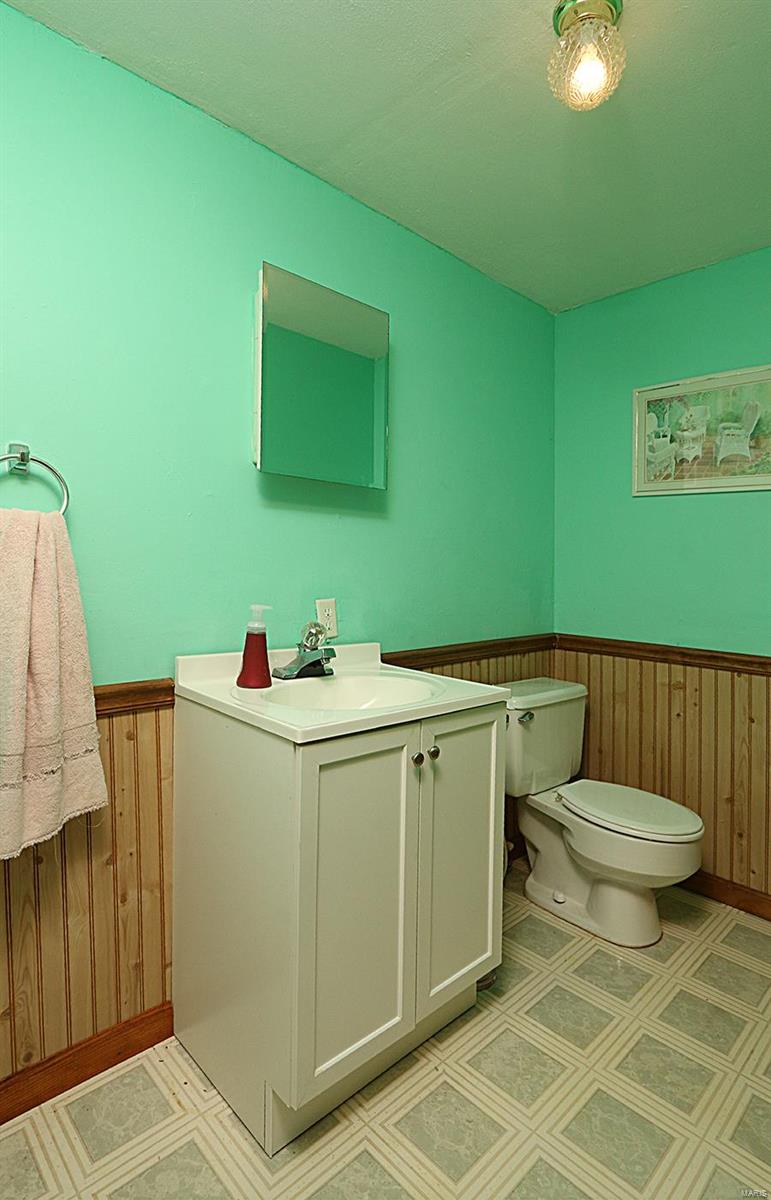 7429 Munich Road Bartelso, IL 62218 - Photo 41 of 52