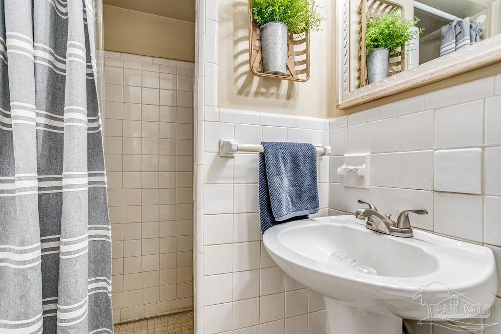 6175 Virwood Road Pensacola, FL 32504 - Photo 24 of 41