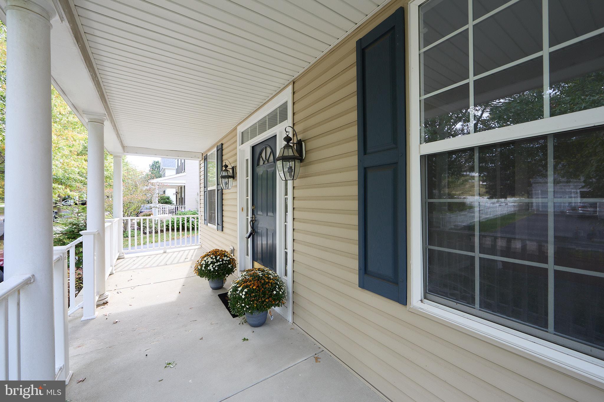 112 Lindley Lane Pottstown, PA 19465 - Photo 4 of 41