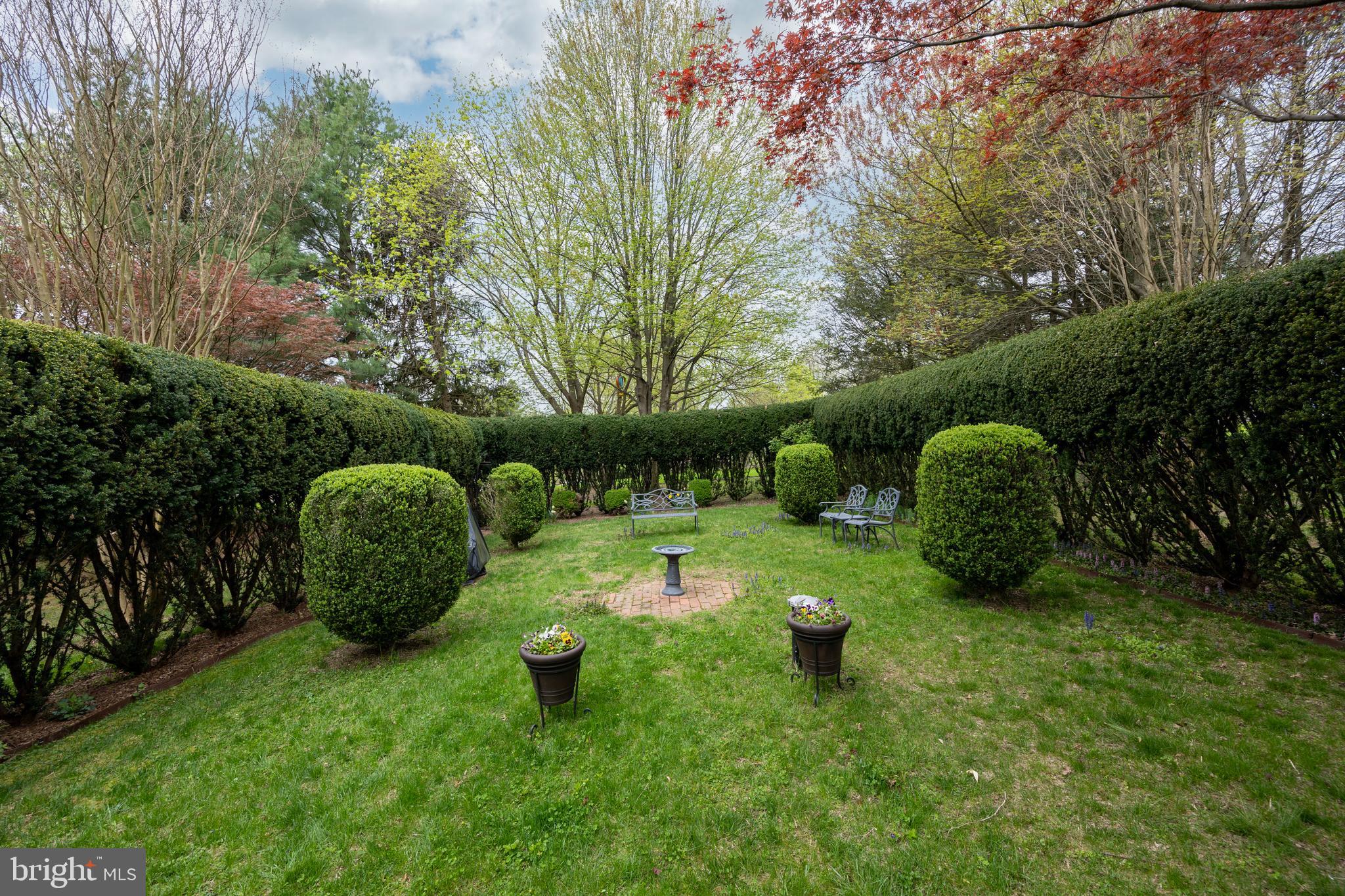 112 Cedar Knoll Road Coatesville, PA 19320 - Photo 54 of 68 Peaceful and tranquil courtyard area